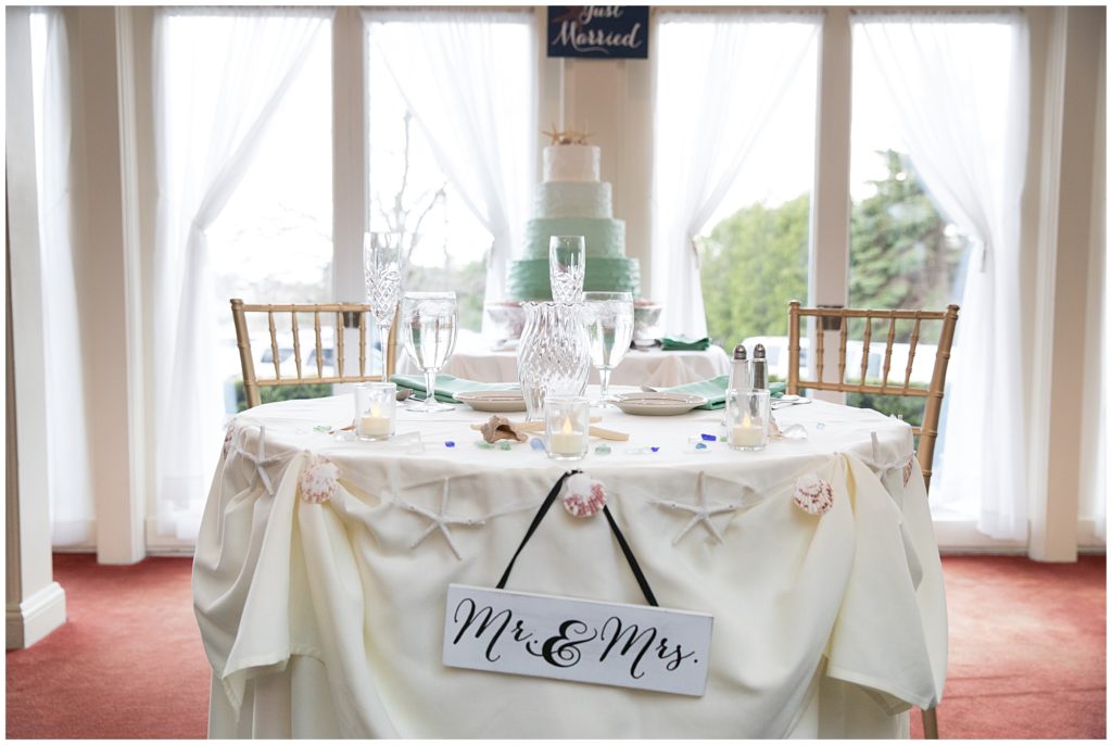Nautical wedding decor, featured at the Barker Tavern in Scituate MA.
